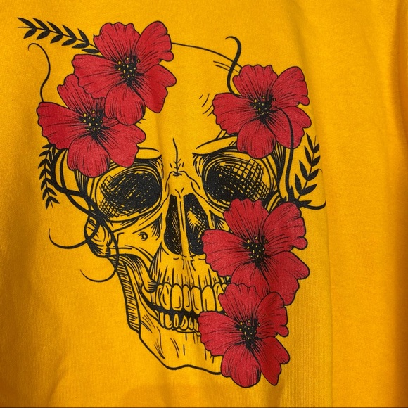 Day of the dead skull floral marigold yellow crewneck sweatshirt medium - Picture 2 of 7